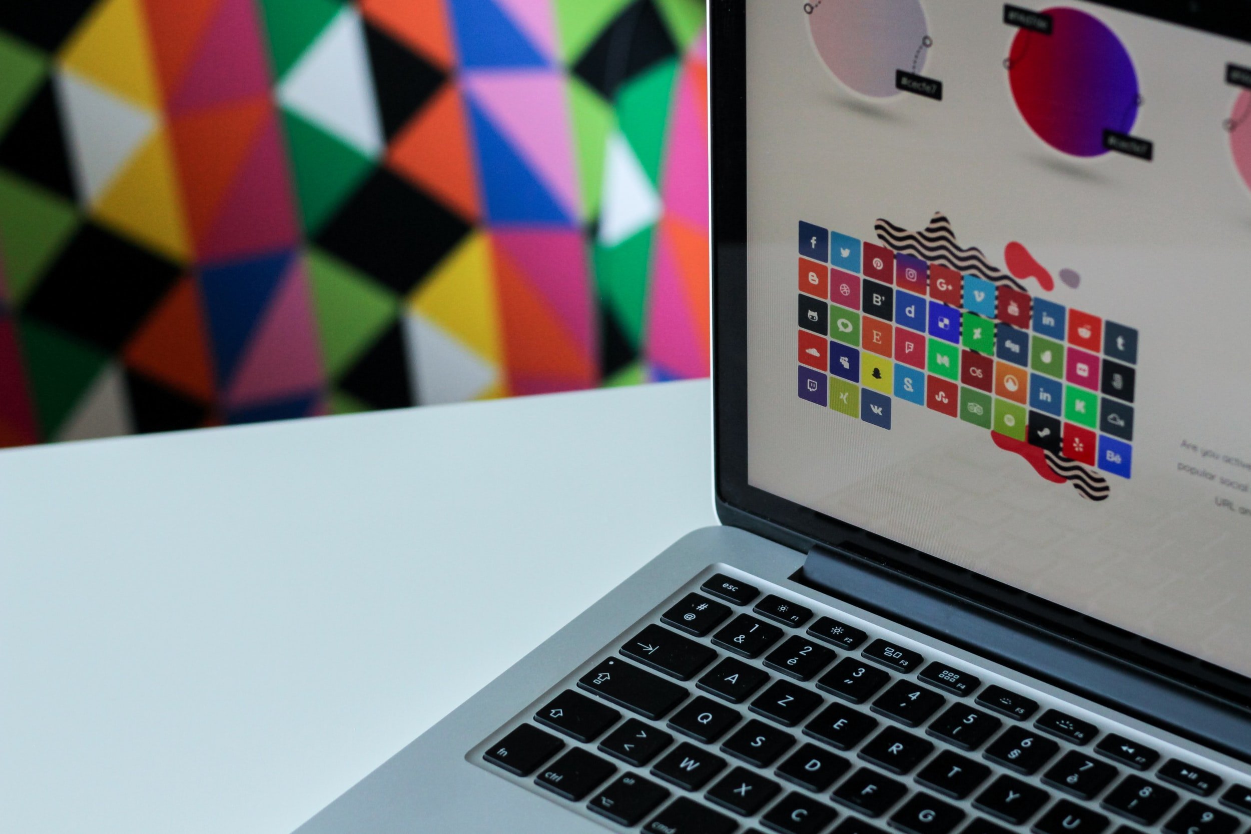 How to Design a Business Logo